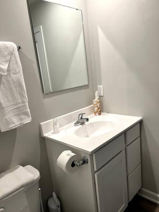 Family Friendly 4Br Home Near Ft Gregg Adams Vsu Petersburg Zewnętrze zdjęcie