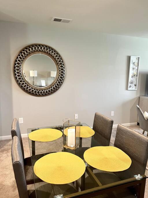 Family Friendly 4Br Home Near Ft Gregg Adams Vsu Petersburg Zewnętrze zdjęcie